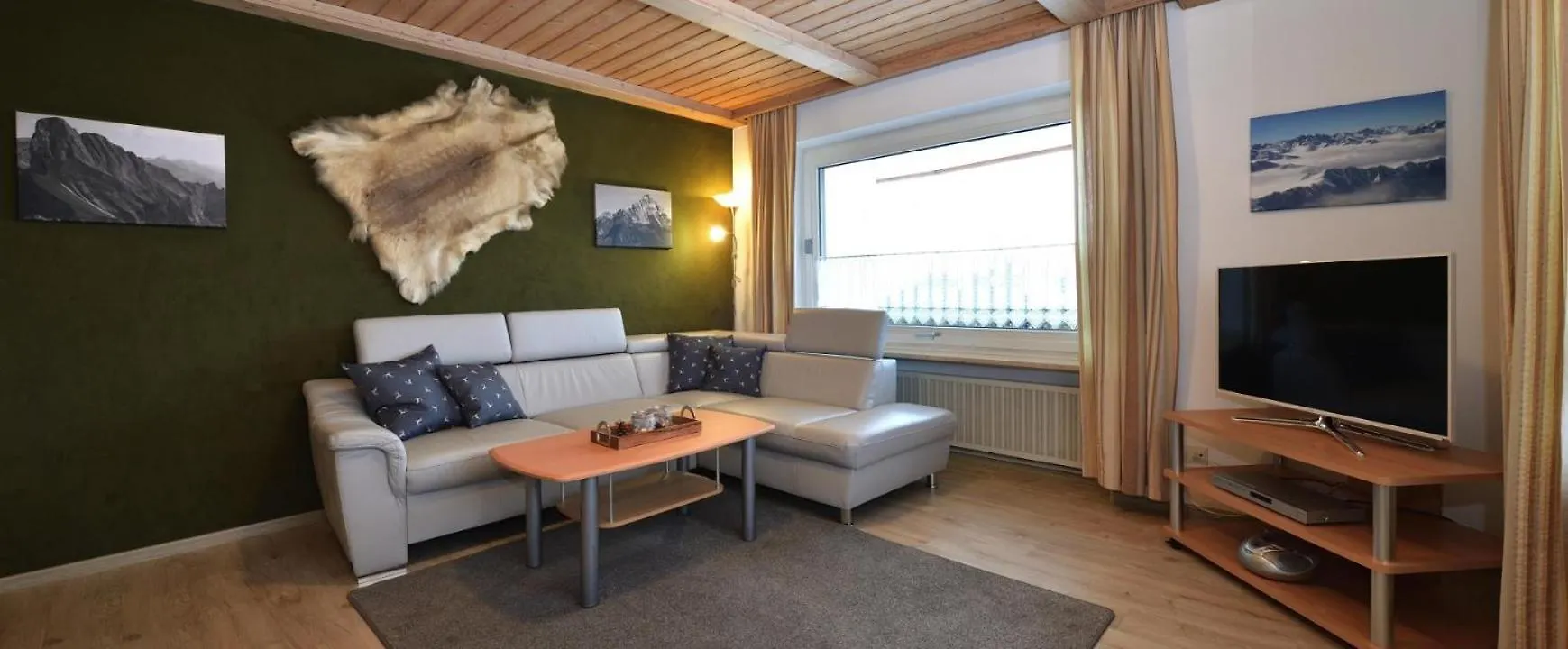 Guest house Panoramablick Ferienwohnungen Fischen im Allgaeu
