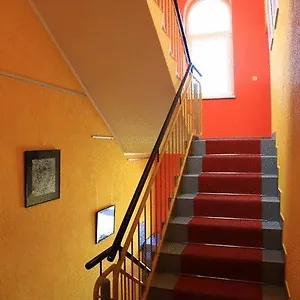 east-side-hotel.find-berlin-hotels.com/